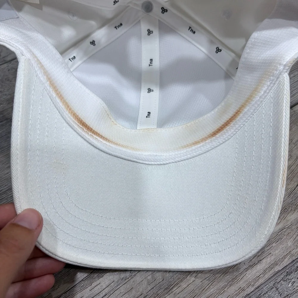 Aritzia TNA baseball cap
